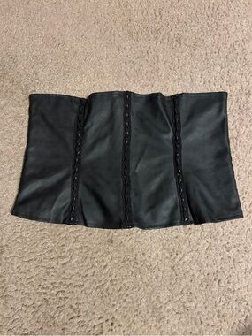 Lip Service Matte Vinyl Waist Cincher zip back Style 38-571